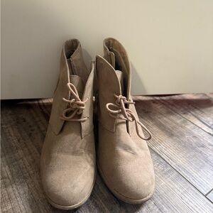 Women's Tan Ankle Boots